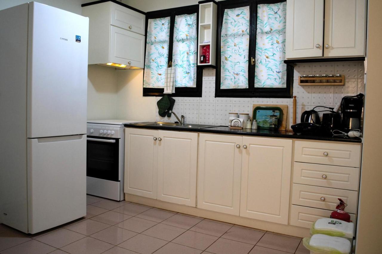 Phoeve Apt-Lovely 1-Br Rental Near The Beach Kalathas Luaran gambar