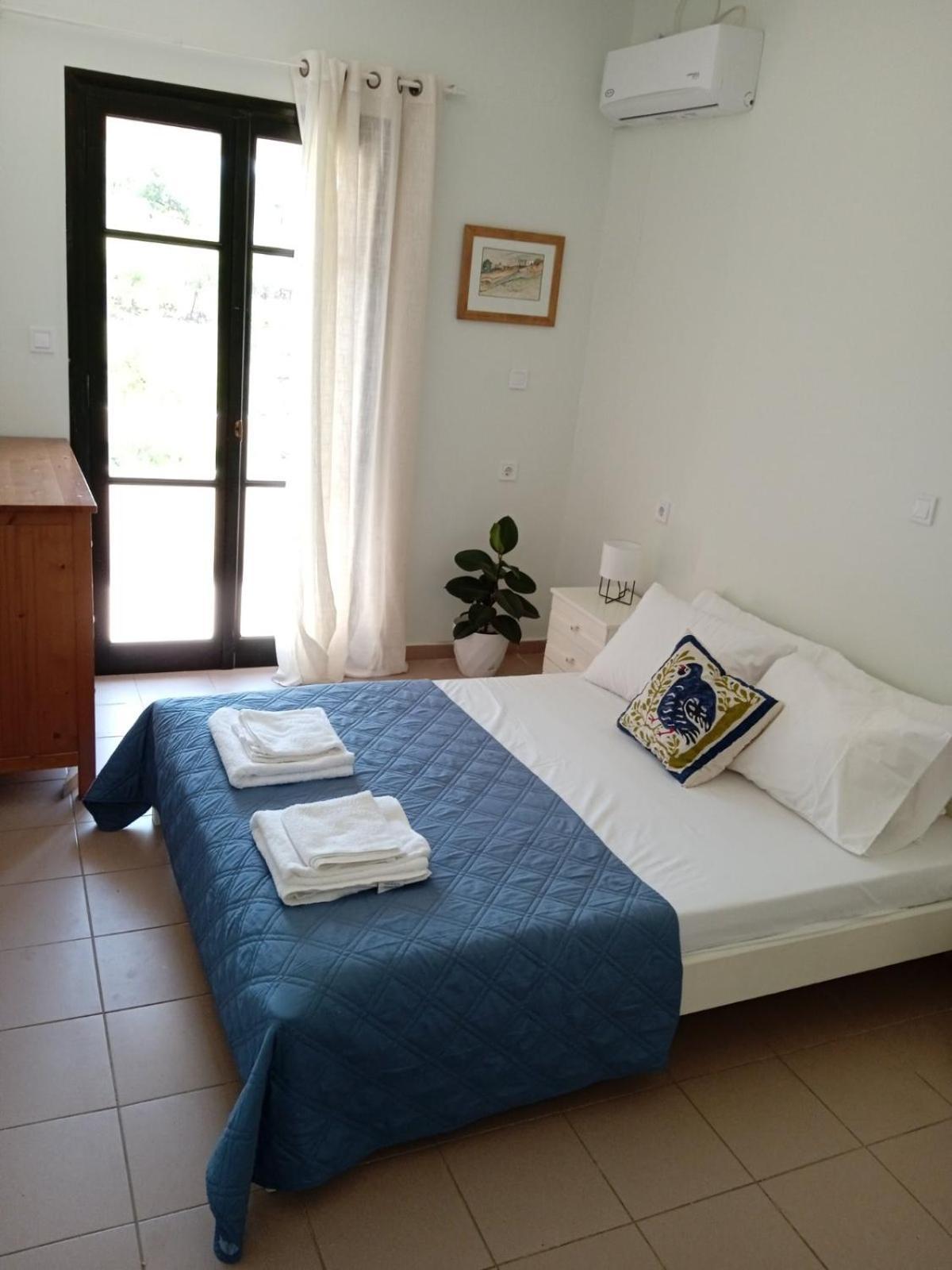 Phoeve Apt-Lovely 1-Br Rental Near The Beach Kalathas Luaran gambar